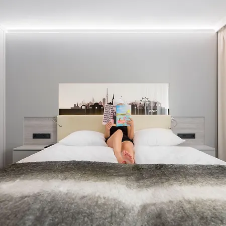 Maseven Si Centrum Ehem Si-suites 4* Στουτγκάρδη