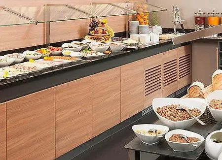 Maseven Si Centrum Ehem Si-suites Apartmanhotel 4*