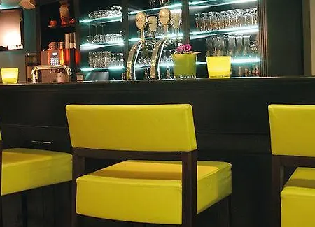 Maseven Si Centrum Ehem Si-suites Apartmanhotel