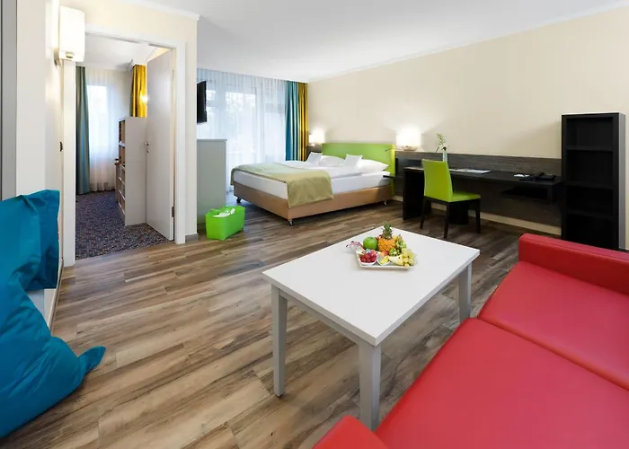 Апарт-отель Maseven Si Centrum Ehem Si-suites