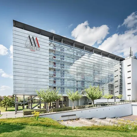 Ξενοδοχείο με διαμερίσματα Maseven Si Centrum Ehem Si-suites 4*